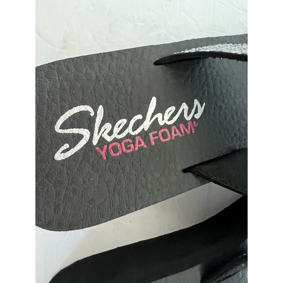 Skechers Vinyasa Stone Candy Black W/ Silver Rhinestones Wedge Thong Sandals 8 - Picture 9 of 12
